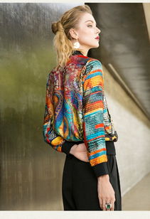 揭秘伊庄可人2020春夏新款 中长款套头裙的欧货女装进货渠道与品牌折扣批发攻略